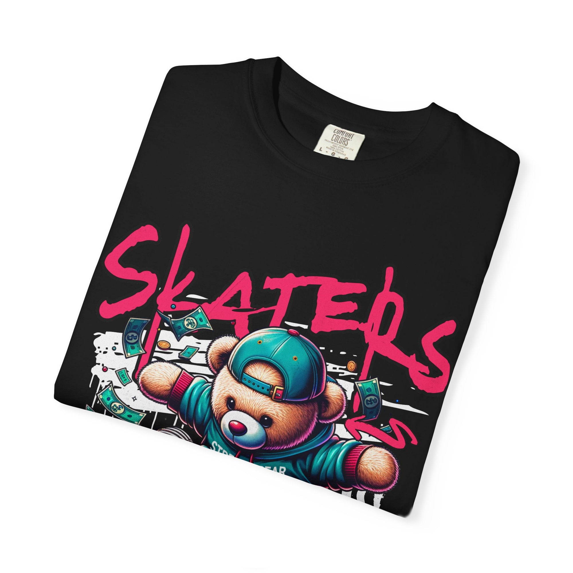 Skater Bear Graphic Tee, Retro Skate T-Shirt, Unisex Casual Wear